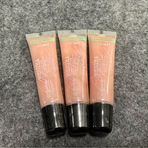 3 Lip Shine in Pearl Mint big low new